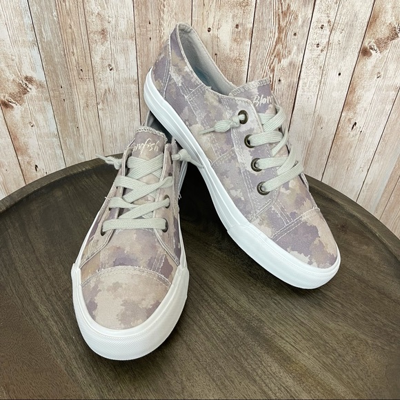 Blowfish Malibu Maxine “Natural Foggy Camo” Shoe - Picture 3 of 12